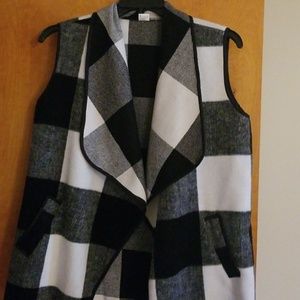 Black white checked vest
